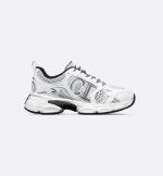 Dior Chrono Sneaker - Image 4